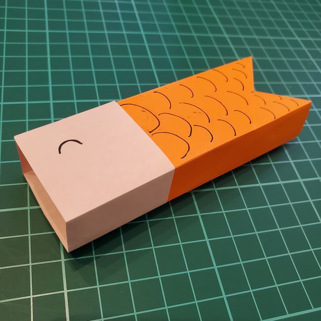 折り紙で鯉のぼりの箱をつくる折り方作り方①ケース(17)