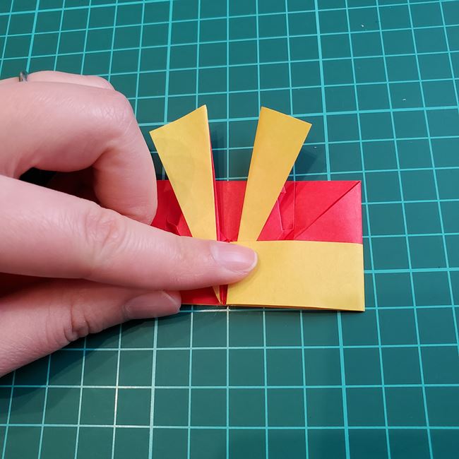 折り紙のかぶと 上級者向けの折り方作り方②後半(17)