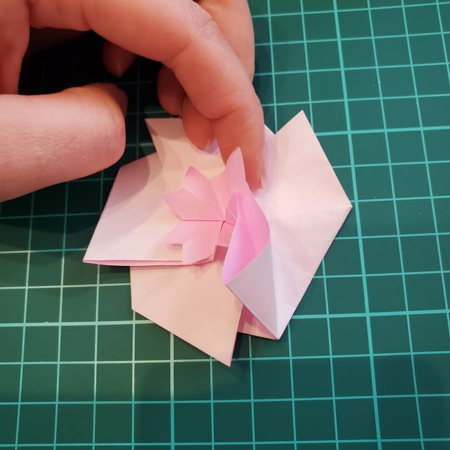 折り紙のポチ袋 桜の花の作り方折り方②折り方(19)