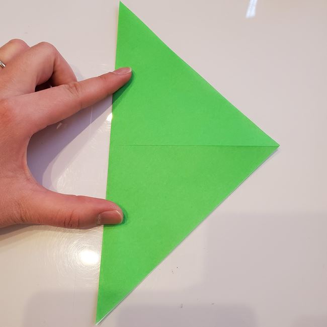 柏餅の折り紙 簡単な折り方作り方①葉っぱ(4)