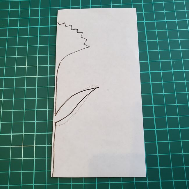 カーネーション切り絵の簡単な作り方 折り紙をはさみで切るだけ 母の日のメッセージカードにも 子供と楽しむ折り紙 工作