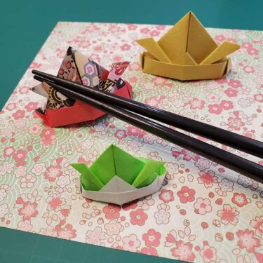 こどもの日に兜の箸置きを折り紙で手作り♪折り方作り方を見て初節句の食卓にも！