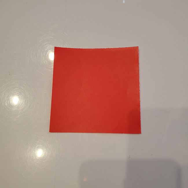 カーネーションの折り紙 簡単で小学生の子どもでも作れる平面の折り方作り方①花(1)