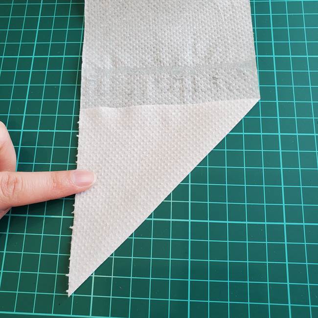 トイレットペーパー折り紙 クローバーの折り方作り方(4)