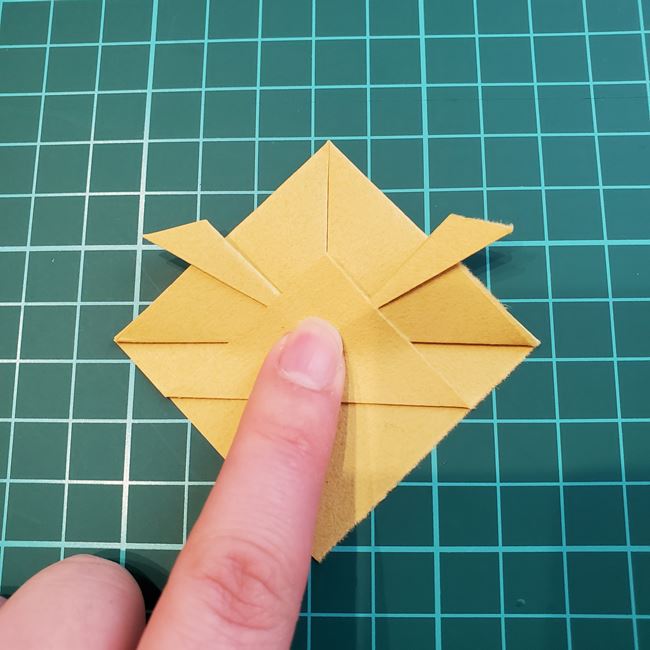 兜の箸置きの折り紙 折り方作り方(12)