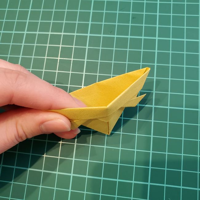 兜の箸置きの折り紙 折り方作り方(17)