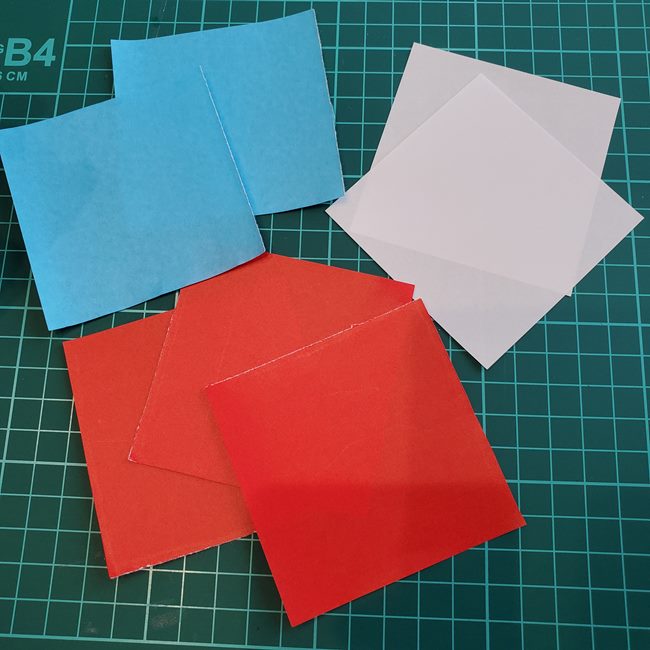 折り紙のビーチパラソルの折り方 立体的でかわいい フリル付き傘の作り方 子供と楽しむ折り紙 工作