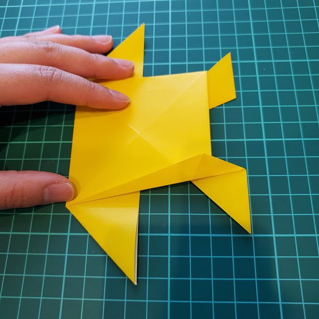 キリン 折り紙2枚でかわいい！作り方折り方②体(15)