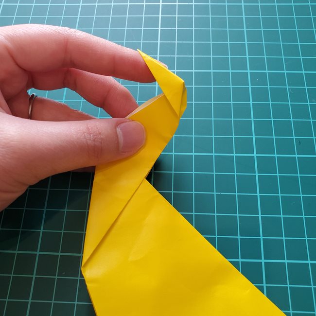 キリンの折り紙 簡単に1枚でつくる折り方作り方(9)a