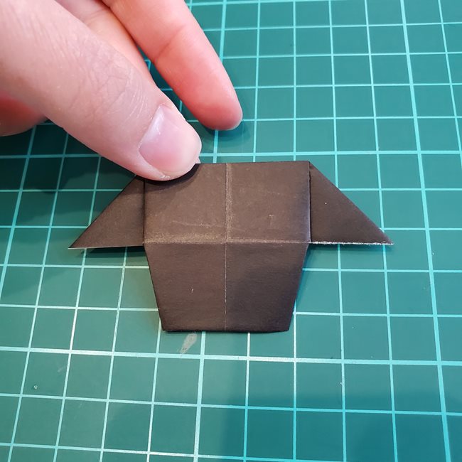 五条悟の折り紙の折り方作り方⑥服(15)