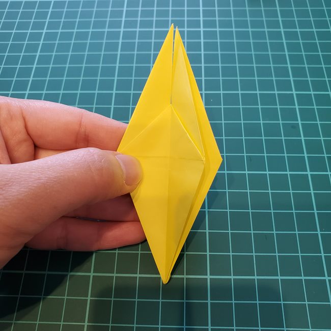 折り紙 キリンの顔の簡単な折り方作り方②耳(6)