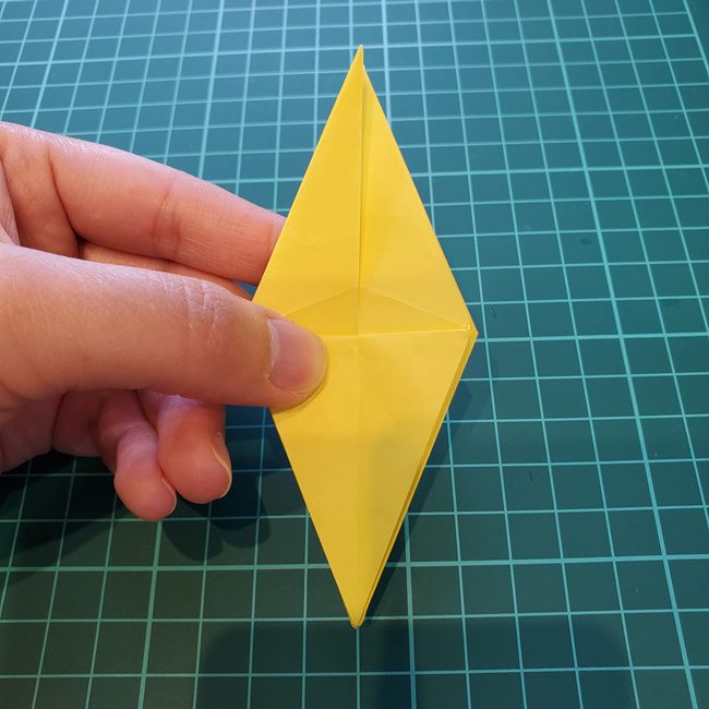 折り紙 キリンの顔の簡単な折り方作り方②耳(7)