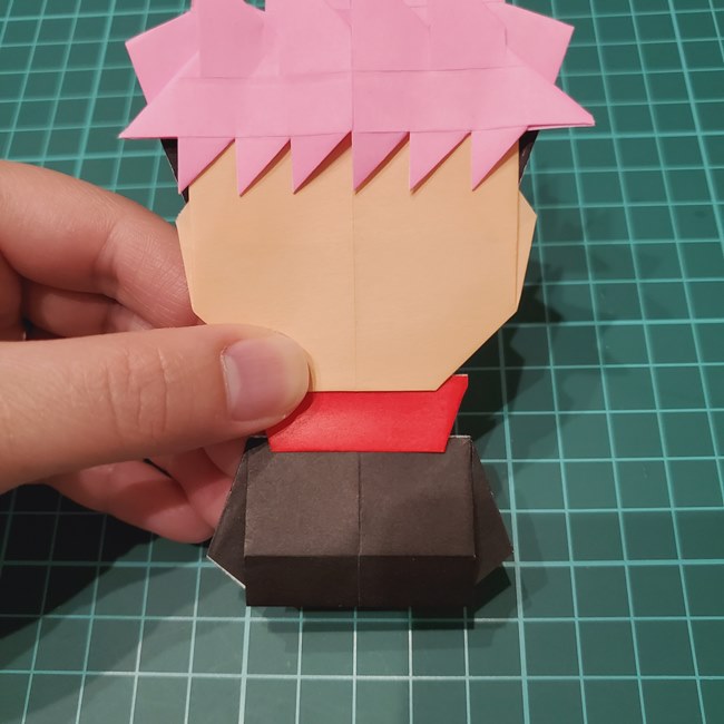 折り紙 虎杖悠仁の折り方作り方⑥組み合わせ(16)