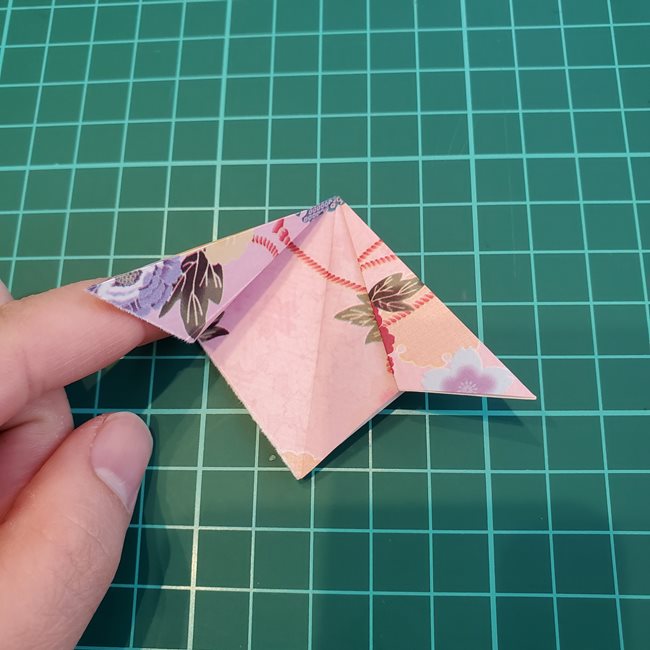 折り紙で立体の傘を1枚でつくる作り方①かさ(10)