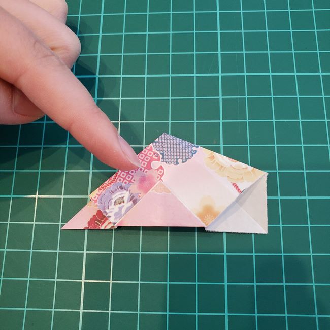 折り紙で立体の傘を1枚でつくる作り方①かさ(13)