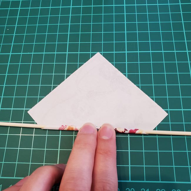 折り紙で立体の傘を1枚でつくる作り方②柄(3)