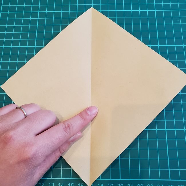 折り紙の傘 一枚で簡単 平面の折り方作り方①かさ(3)