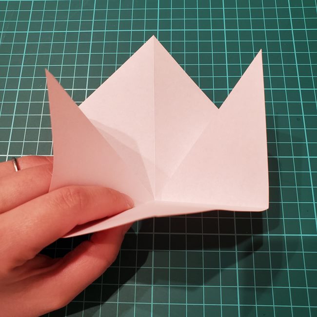 折り紙の花 簡単に一枚で立体的につくる作り方折り方(10)