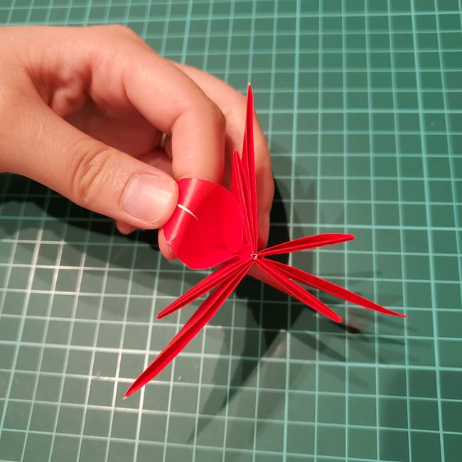 折り紙の花 簡単に一枚で立体的につくる作り方折り方(35)