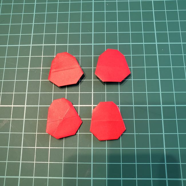 折り紙 ハッピーバースデーケーキの折り方作り方②いちご(8)