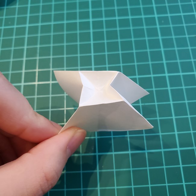 いちごの花の折り紙の折り方は簡単♪作り方(14)
