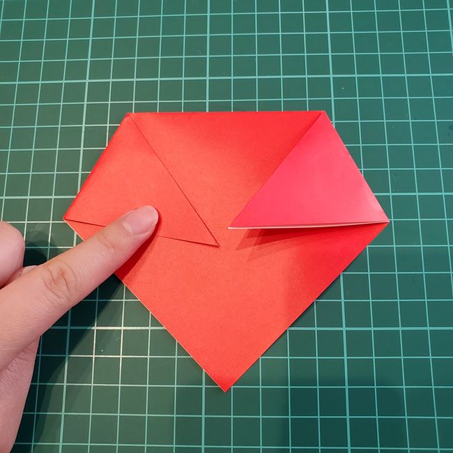 いちごの折り紙 簡単に3歳4歳児も作れる折り方作り方(3)