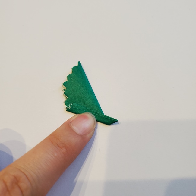 いちごの葉っぱの折り紙 作り方折り方(6)