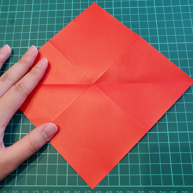 いちごの折り紙 立体的でも簡単な作り方折り方①果実(7)