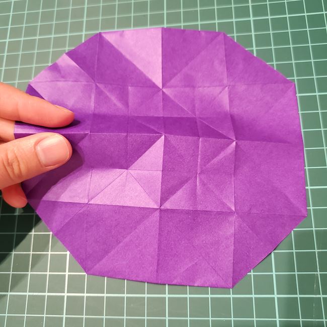 折り紙の花 簡単一枚でダリアをつくる折り方作り方②畳み方(2)