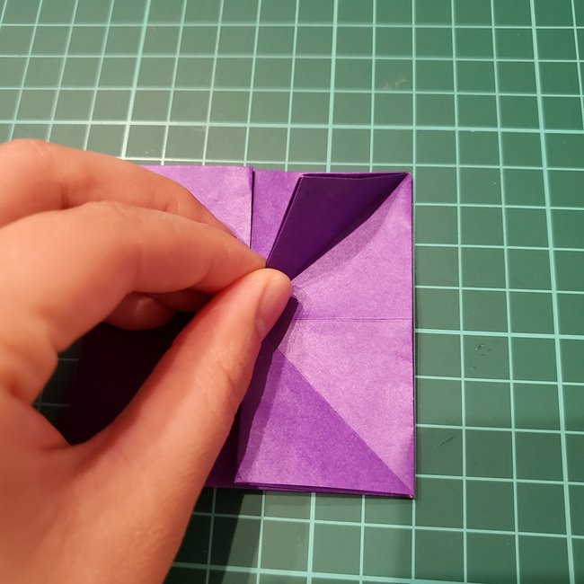 折り紙の花 簡単一枚でダリアをつくる折り方作り方②畳み方(9)