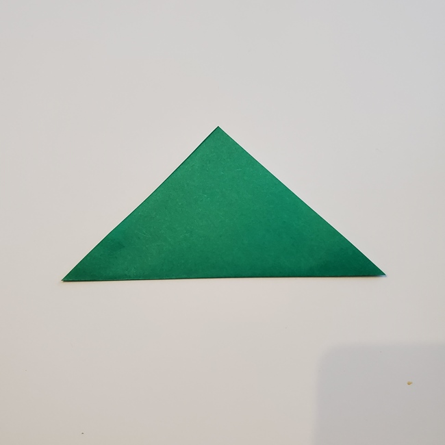 いちごの折り紙 立体的でも簡単な作り方折り方②へた(2)