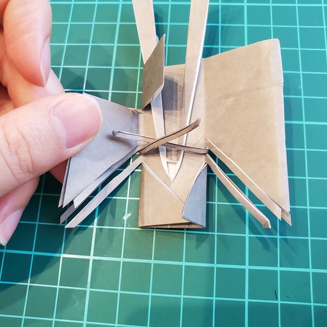折り紙のクワガタ リアルに一枚でつくる折り方作り方②からだ(7)