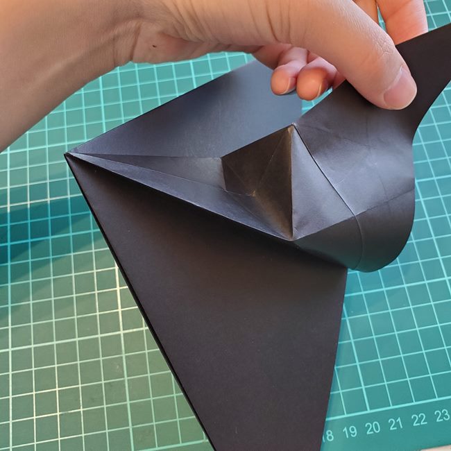 ヘラクレスオオカブトの折り紙 カブトムシをリアルに一枚でつくる折り方作り方②折り筋(15)