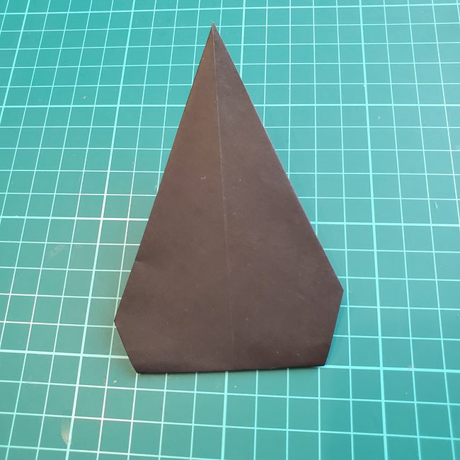 ヘラクレスカブトムシの折り紙 簡単な作り方折り方①頭(8)