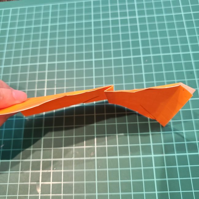 カブトムシの折り紙 かわいい動く作り方折り方②折る(4)