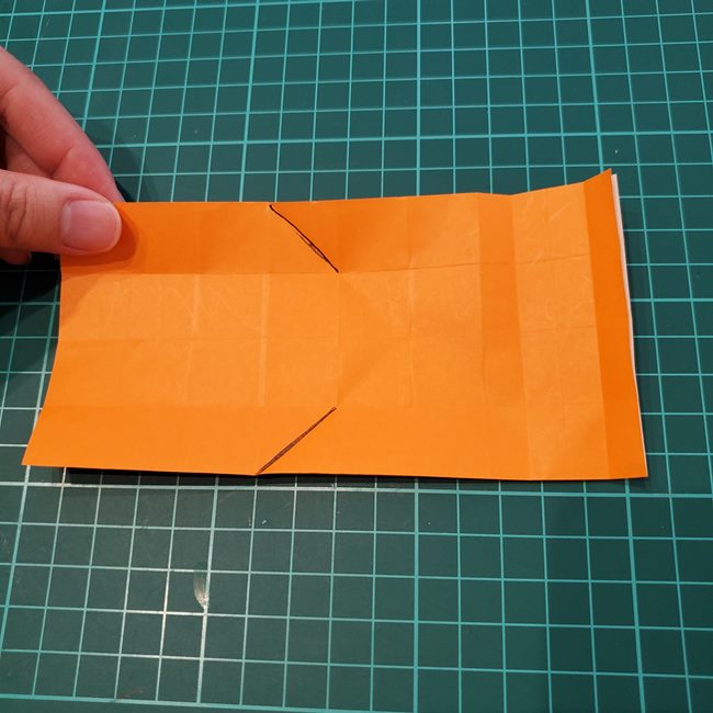 カブトムシの折り紙 かわいい動く作り方折り方①折り筋(19)