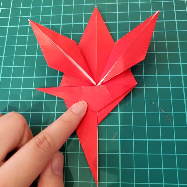 紅葉もみじの折り紙 難しい作り方折り方②葉っぱ(12)