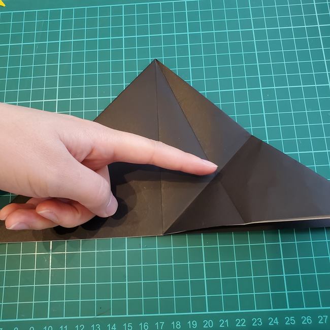 ヘラクレスオオカブトの折り紙 カブトムシをリアルに一枚でつくる折り方作り方②折り筋(4)