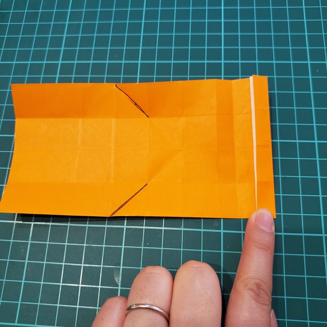 カブトムシの折り紙 かわいい動く作り方折り方①折り筋(18)