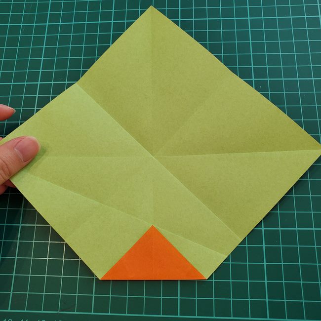 折り紙の麦わら帽子 かぶれる立体的な作り方折り方①円形(12)