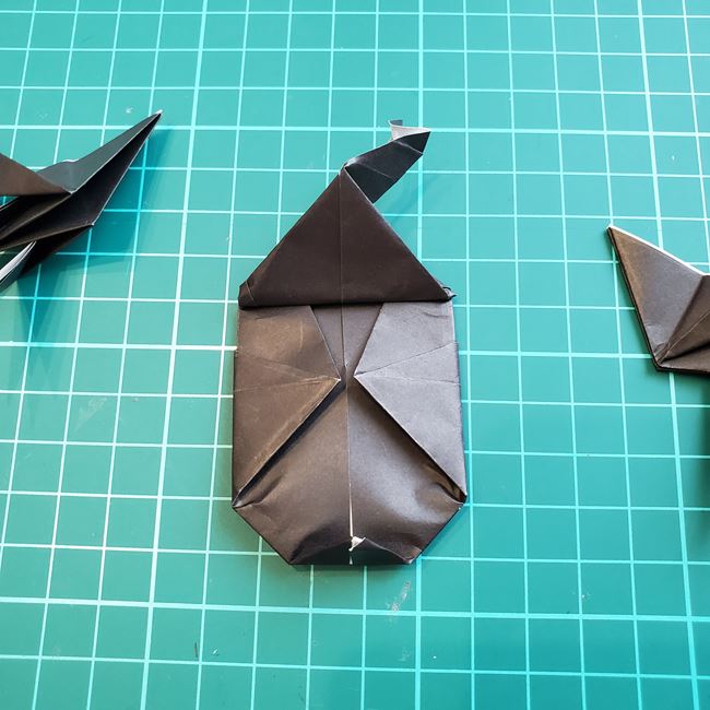 かっこいいカブトムシの折り紙の作り方③組み合わせ(2)