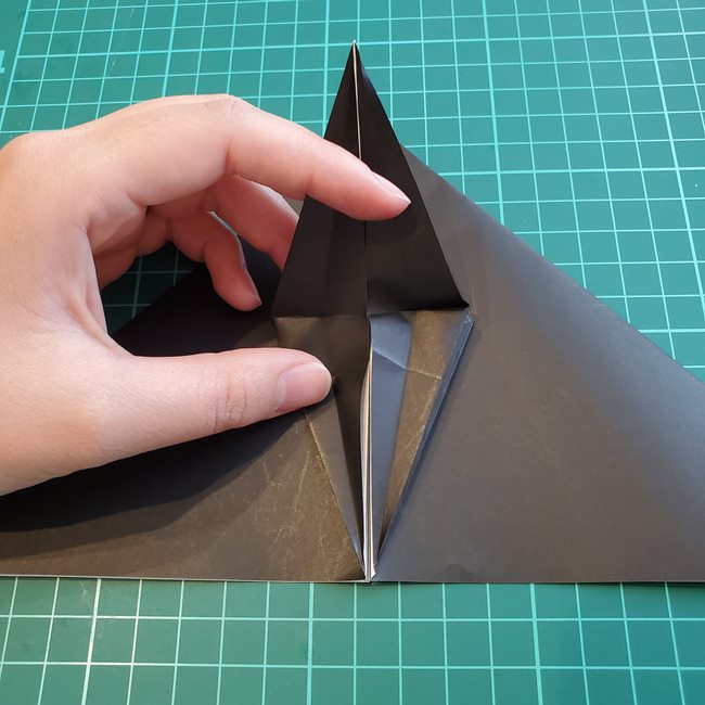 ヘラクレスオオカブトの折り紙 カブトムシをリアルに一枚でつくる折り方作り方②折り筋(29)