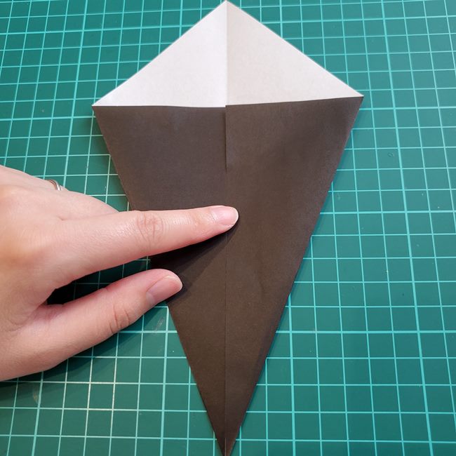 ヘラクレスカブトムシの折り紙 簡単な作り方折り方①頭(4)