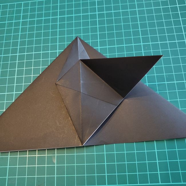 ヘラクレスオオカブトの折り紙 カブトムシをリアルに一枚でつくる折り方作り方②折り筋(19)