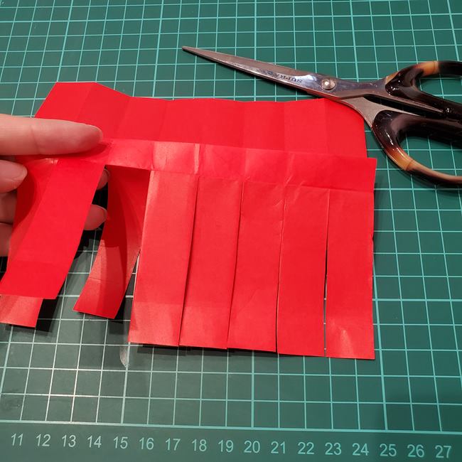 夏祭りの折り紙 ちょうちんの簡単な折り方作り方(14)