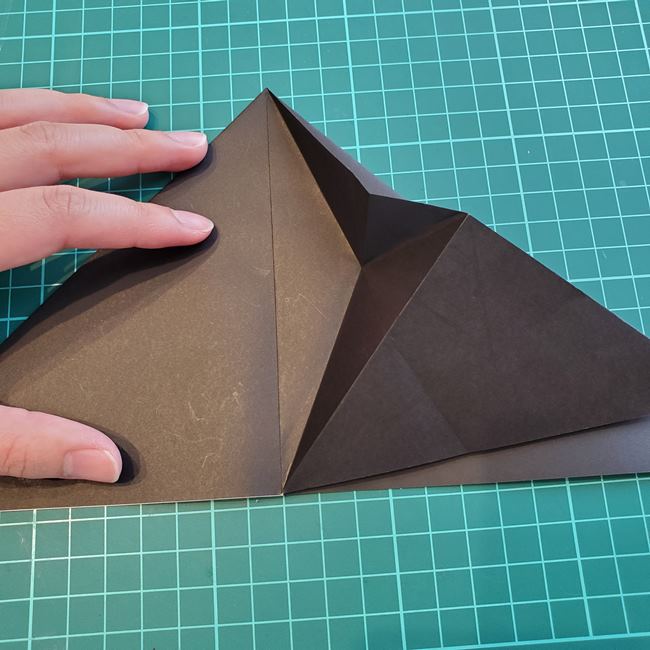 ヘラクレスオオカブトの折り紙 カブトムシをリアルに一枚でつくる折り方作り方②折り筋(11)