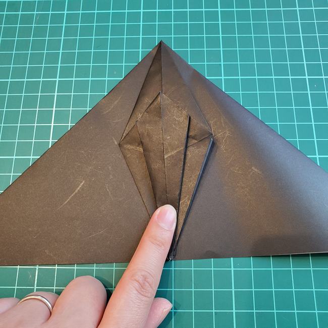 ヘラクレスオオカブトの折り紙 カブトムシをリアルに一枚でつくる折り方作り方②折り筋(40)