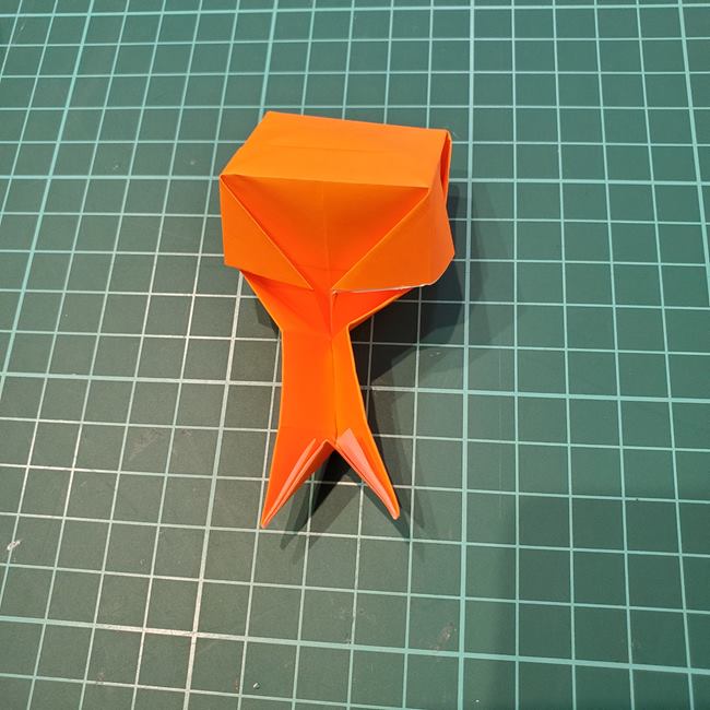 カブトムシの折り紙 かわいい動く作り方折り方②折る(19)