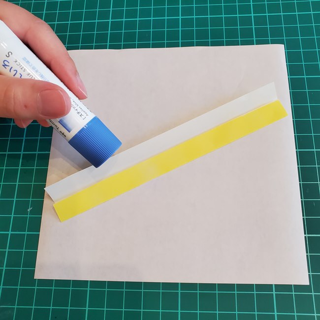 折り紙のもみじ 立体的で簡単な作り方折り方②茎(8)