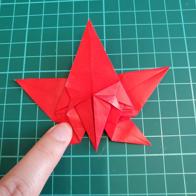 折り紙 ひし形のもみじ(平面)の簡単な折り方作り方②葉っぱ(25)